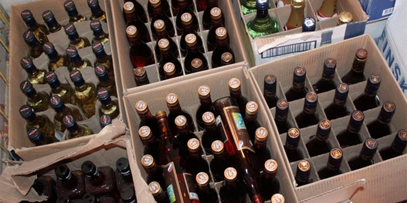 В Жуковском полицейские изъяли из незаконного оборота более 260 литров алкогольной продукции