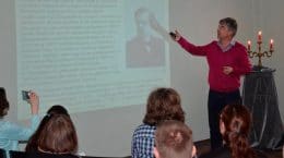 К 150-летию выдающегося учёного-аэродинамика С.А. Чаплыгина.