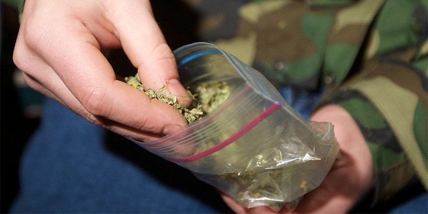 В Жуковском задержан местный житель по подозрению в незаконном хранении гашиша