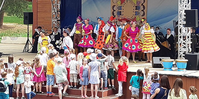 День защиты детей в Жуковском отметили большим детским праздником