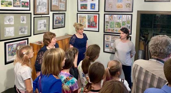В Жуковском открылась выставка художественных работ учеников ЖДШИ №2
