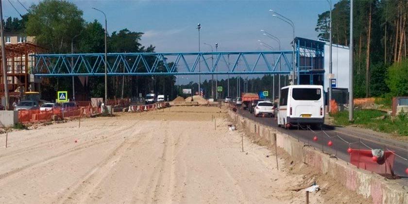 Движение автотранспорта по улице Муромской осуществляется в штатном режиме Движение автотранспорта по улице Муромской пока осуществляется в штатном режиме