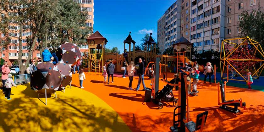 Названы адреса дворов, которые благоустроят в 2021 году