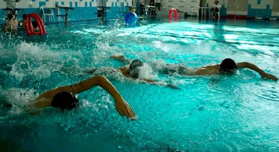 Завершились соревнования по плаванию среди жителей Жуковского