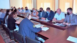 Судебные приставы пообещали изъять автомашины должников ЖКУ