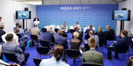 Обсудили перспективы развития авиационного тренажеростроения