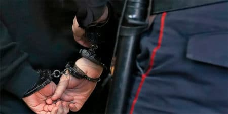 Полицейские задержали в Жуковском мошенников, занимающихся инсценировкой ДТП Полицейские задержали в Жуковском мошенников, занимающихся инсценировкой ДТП