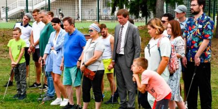 Жителей города пригласили принять участие в турнире по мини-гольфу