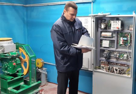 За неделю Госжилинспекция зафиксировала в ЦУР снижение жалоб на работу лифтов и освещение подъездов ура